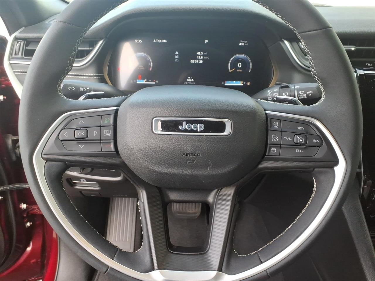 Jeep Grand Cherokee Laredo 2024