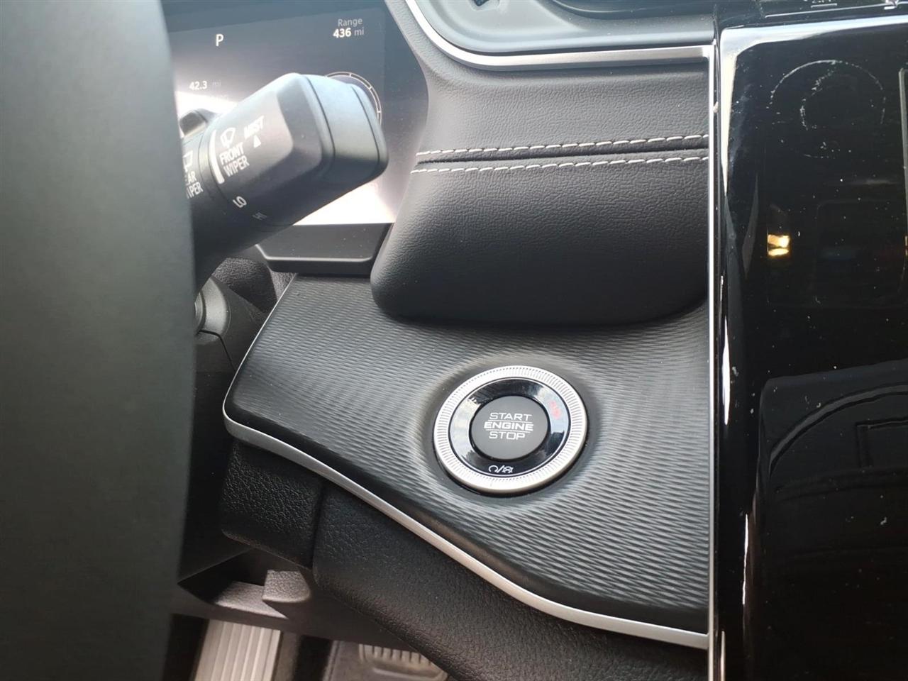 Jeep Grand Cherokee Laredo 2024
