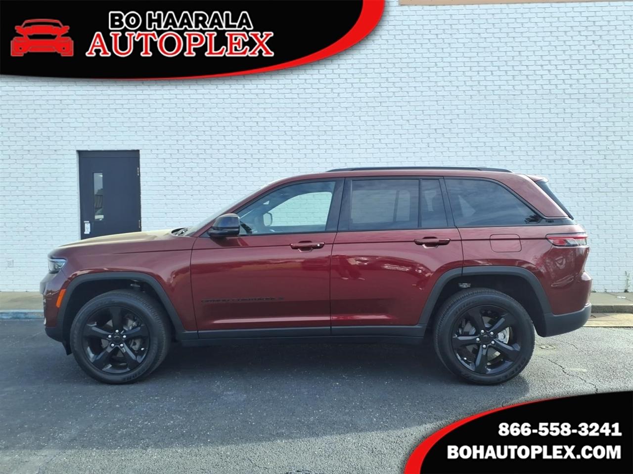 2024 Jeep Grand Cherokee Laredo