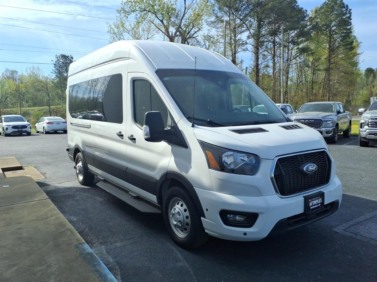 Ford Transit  2024