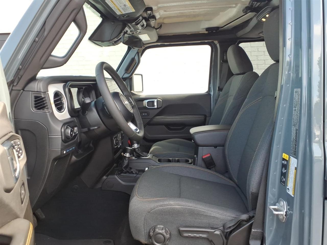 Jeep Wrangler 4xe  2025