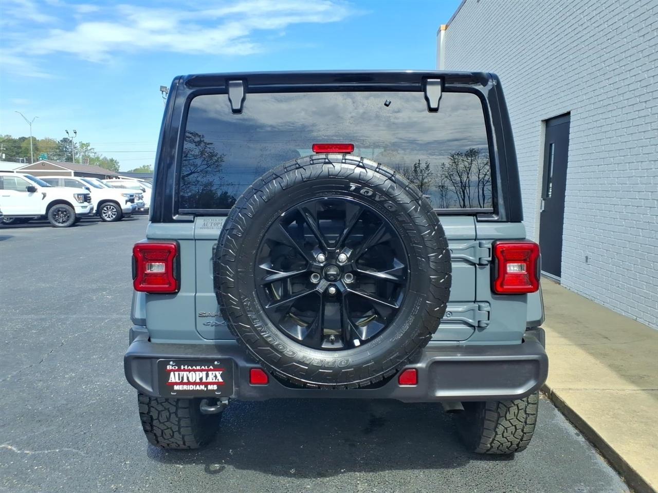 Jeep Wrangler 4xe  2025