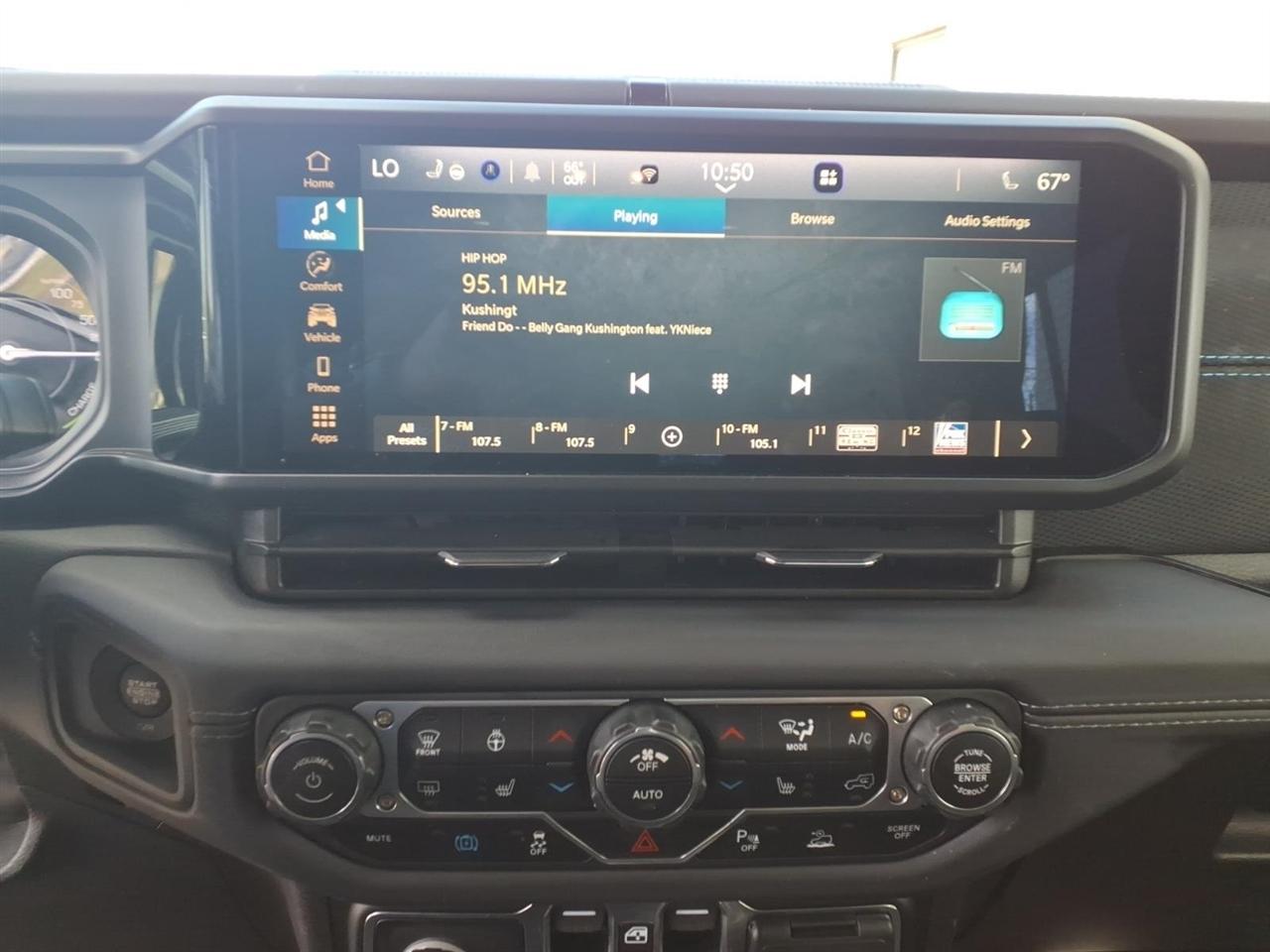 Jeep Wrangler 4xe  2025