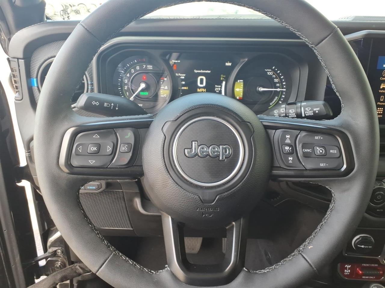 Jeep Wrangler 4xe  2025