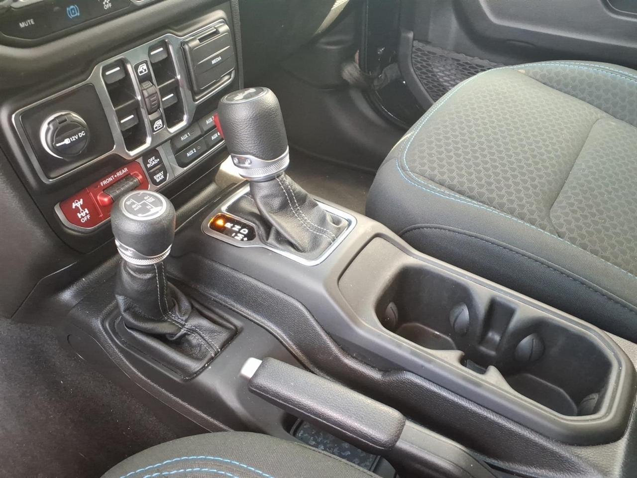 Jeep Wrangler 4xe  2025