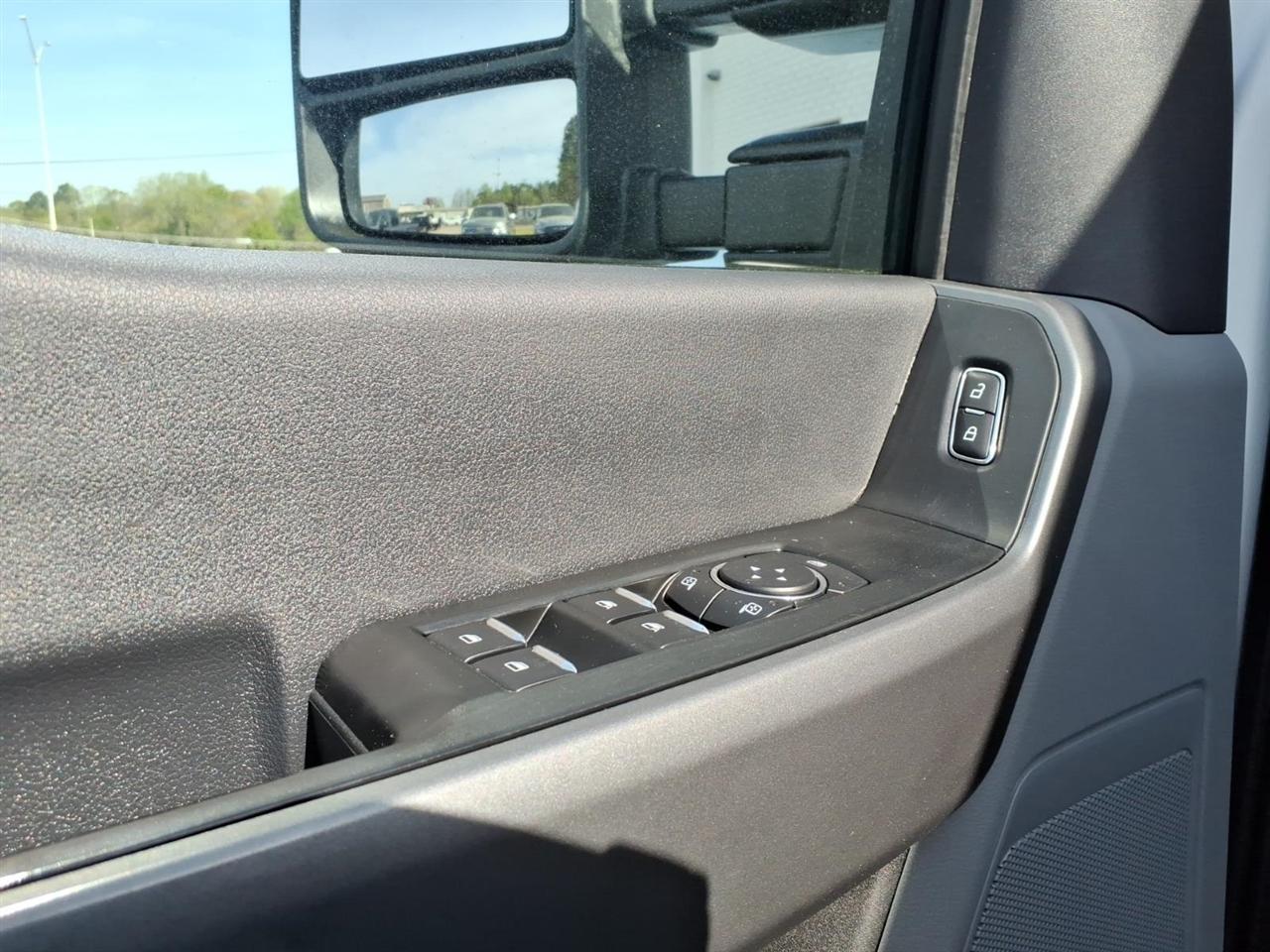Ford F-250 SD  2025