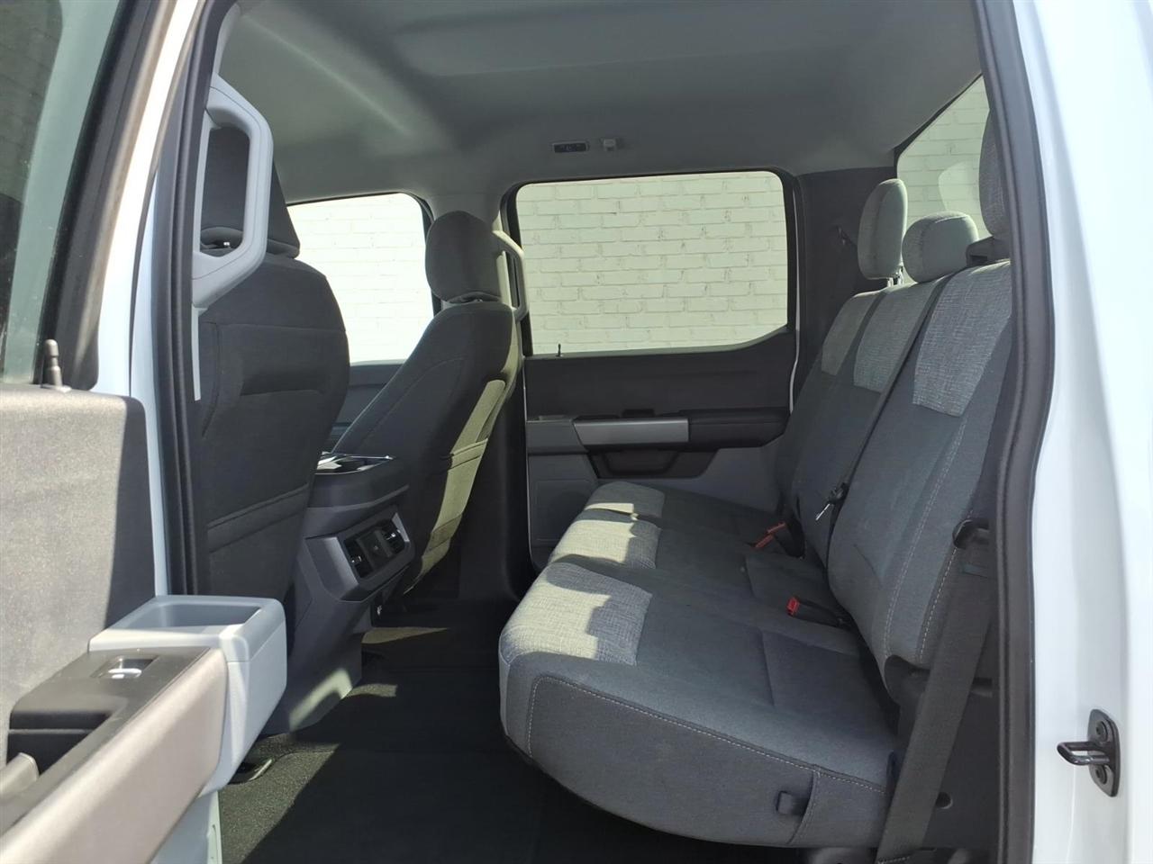 Ford F-250 SD  2025
