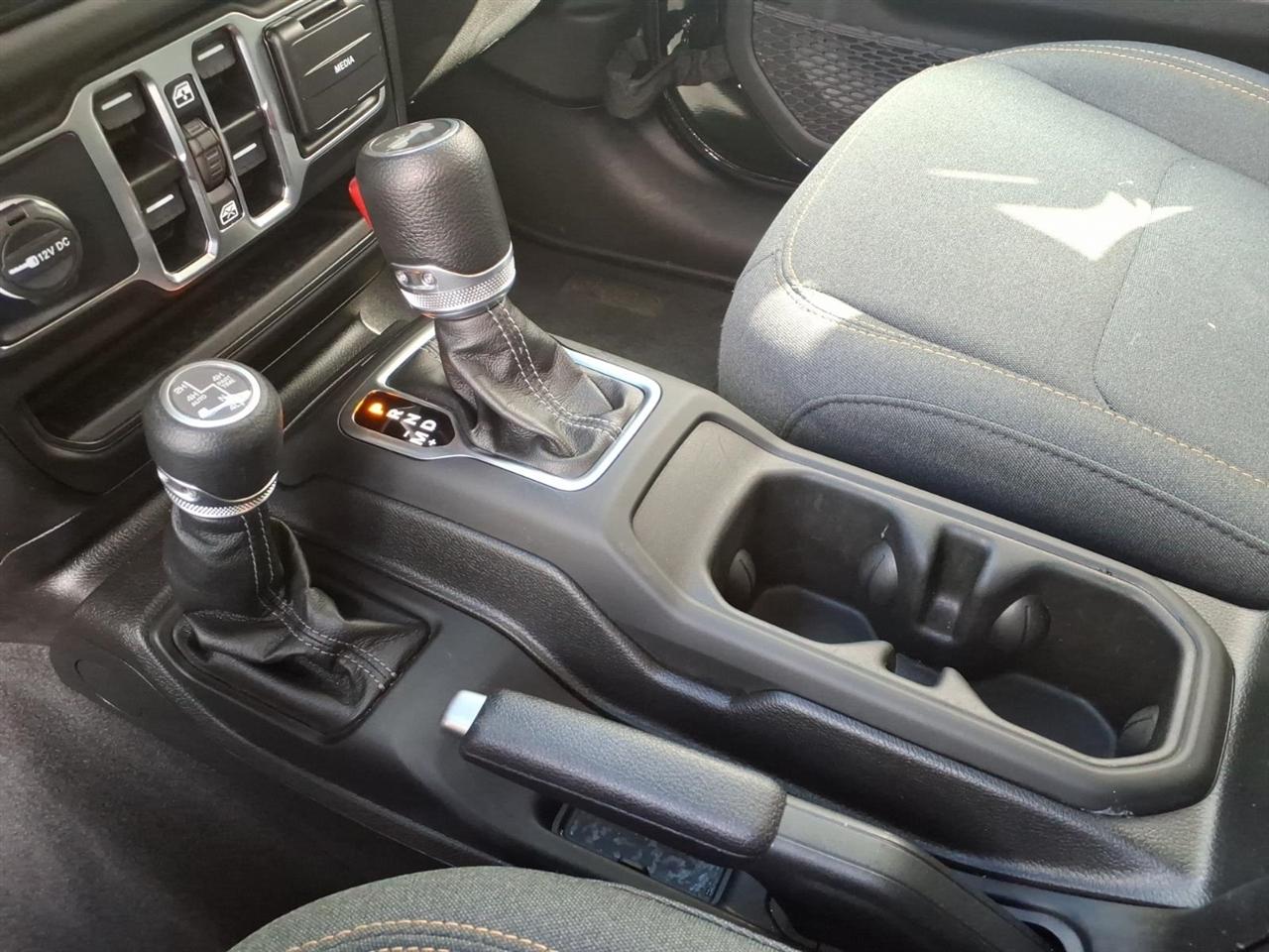 Jeep Wrangler 4xe  2025