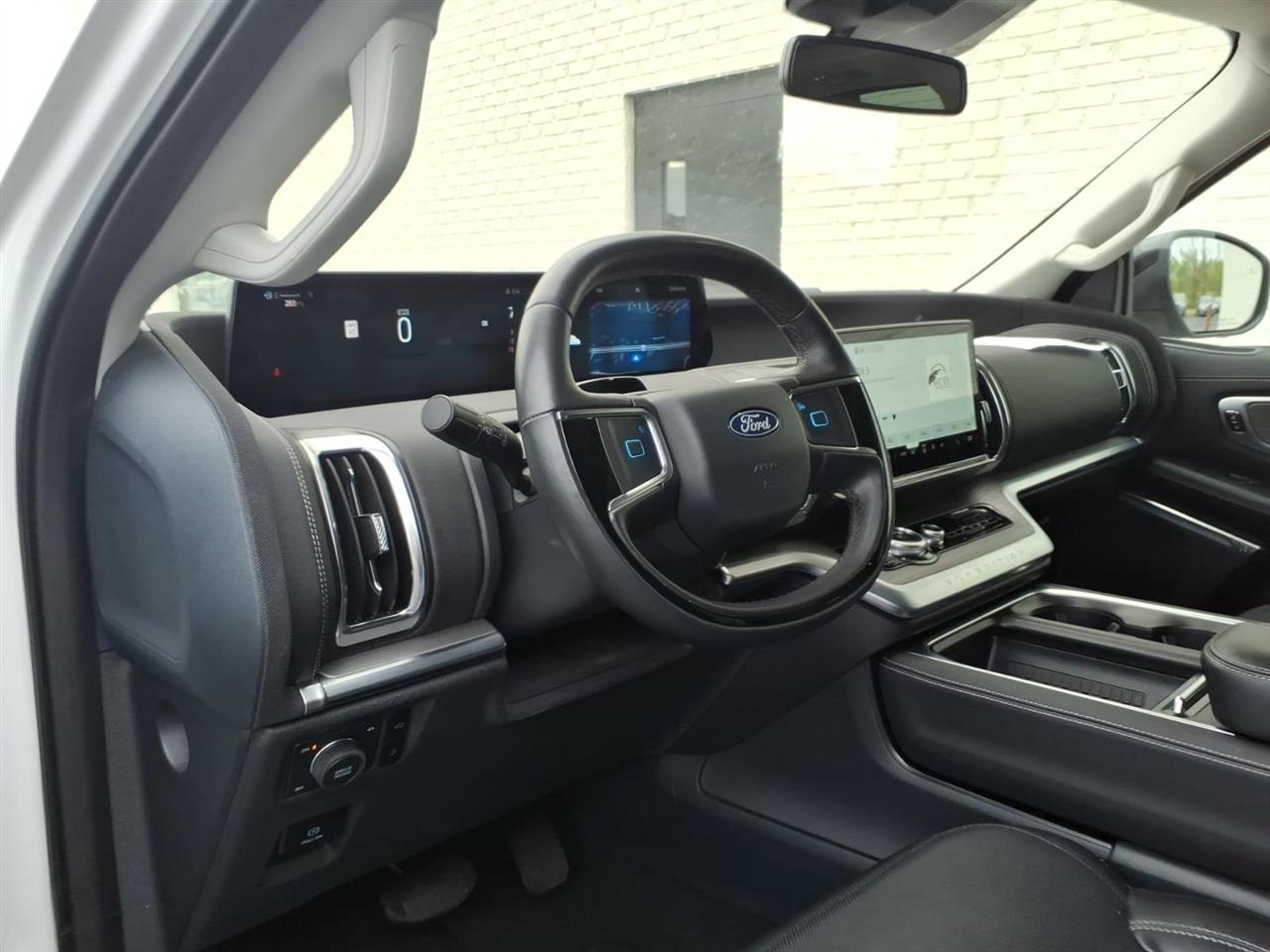 Ford Expedition  2025