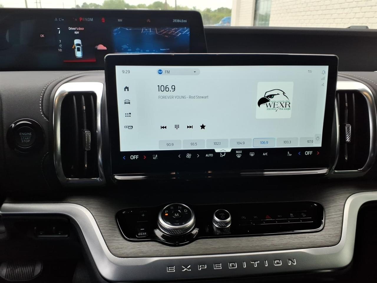 Ford Expedition  2025