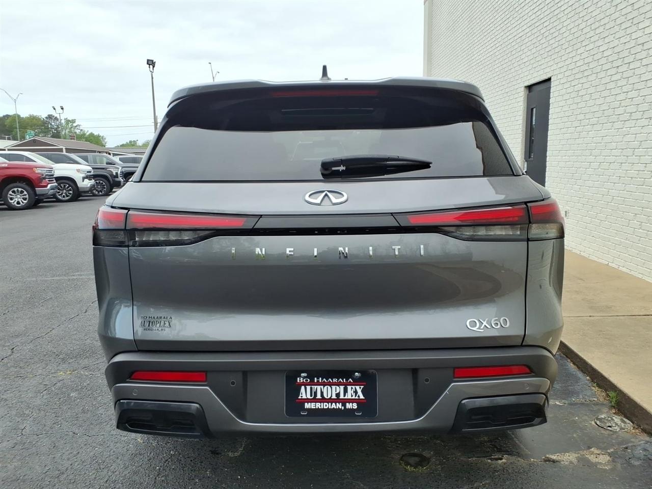 Infiniti QX60  2025