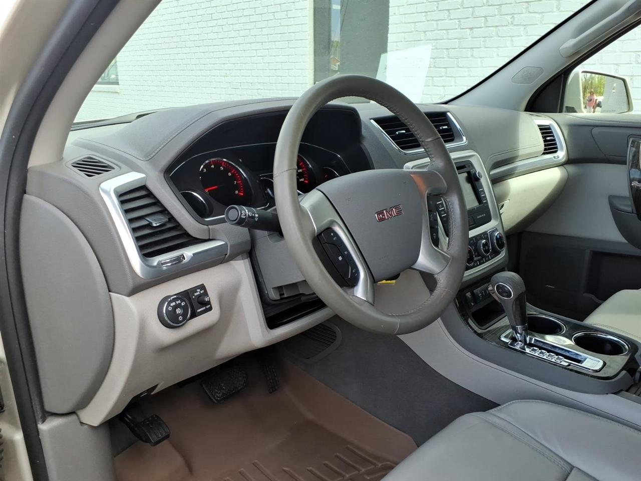 GMC Acadia  2014