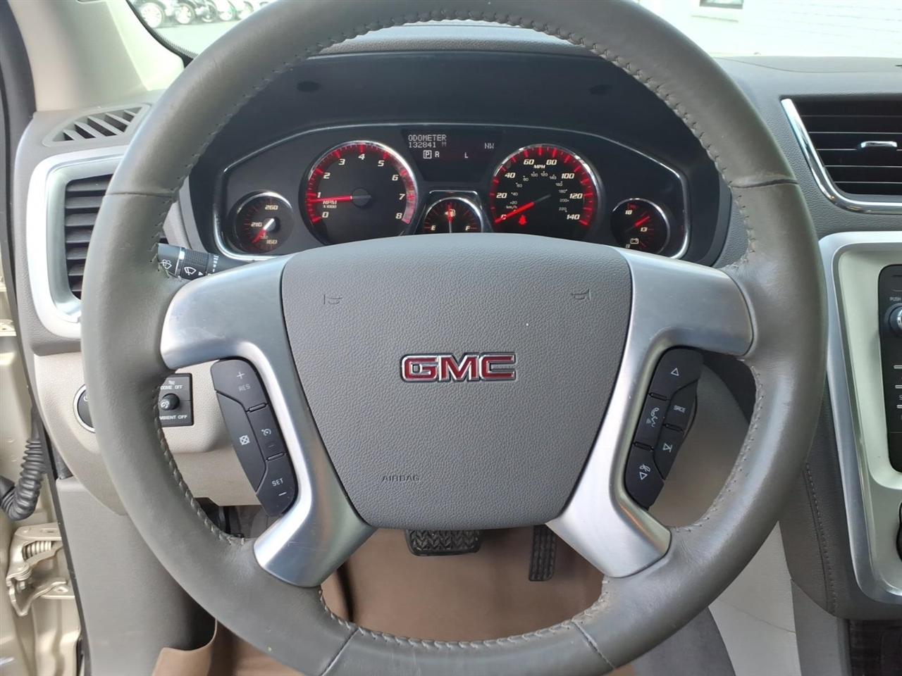 GMC Acadia  2014