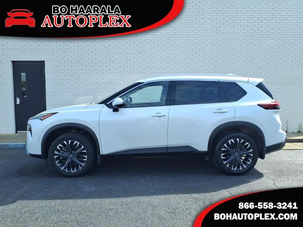 2025 Nissan Rogue SL