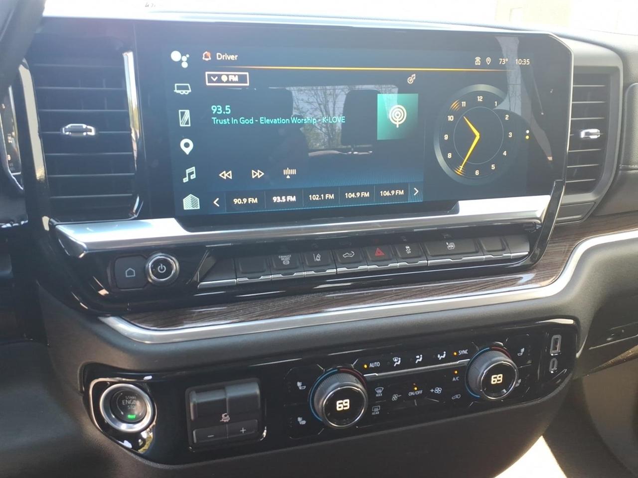 Chevrolet Silverado 2500HD  2025