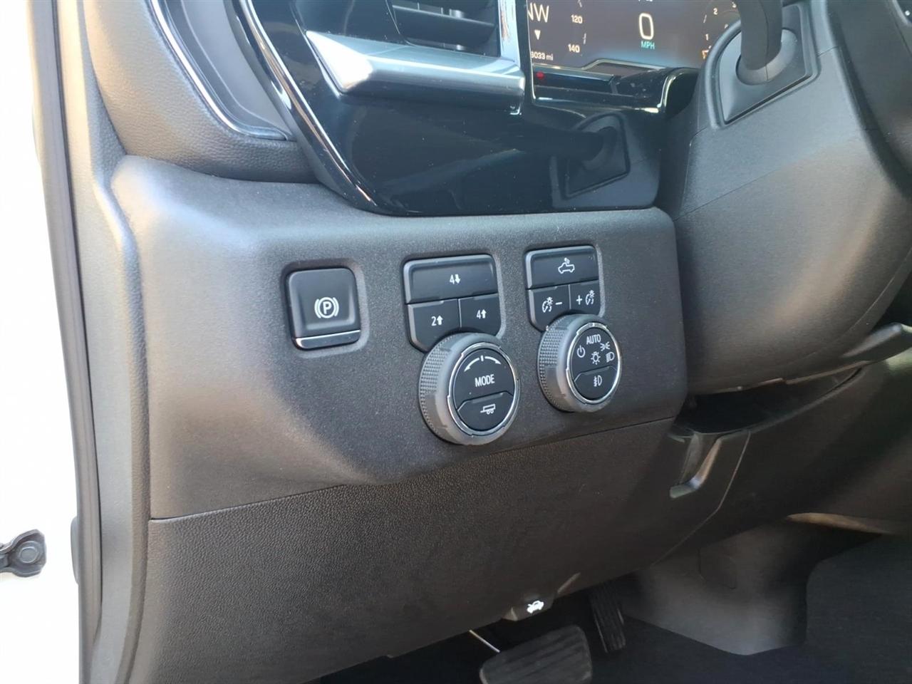 Chevrolet Silverado 2500HD  2025