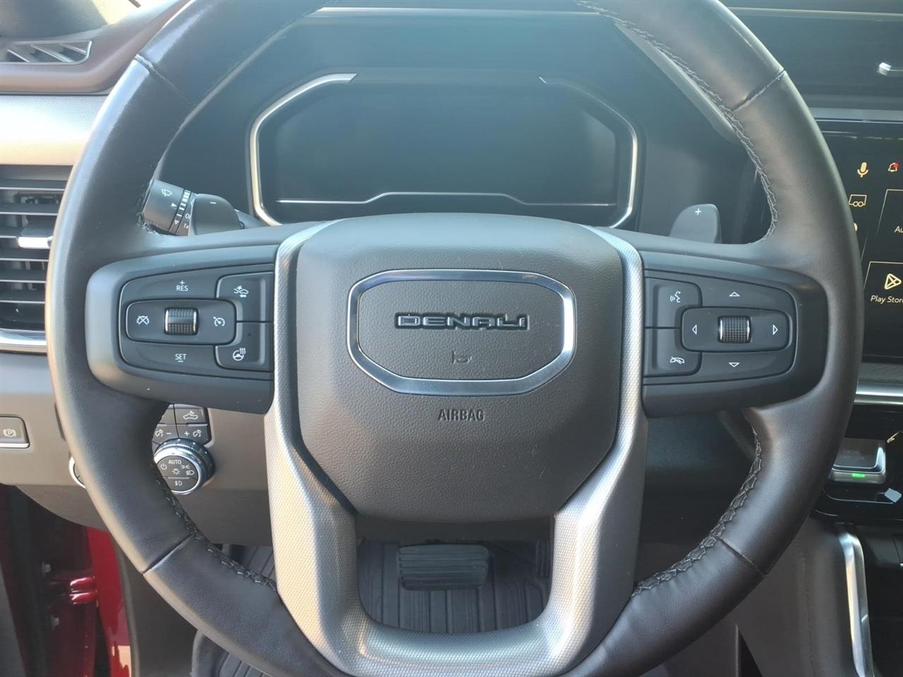 GMC Sierra 1500 Denali Crew Cab 4WD 2023