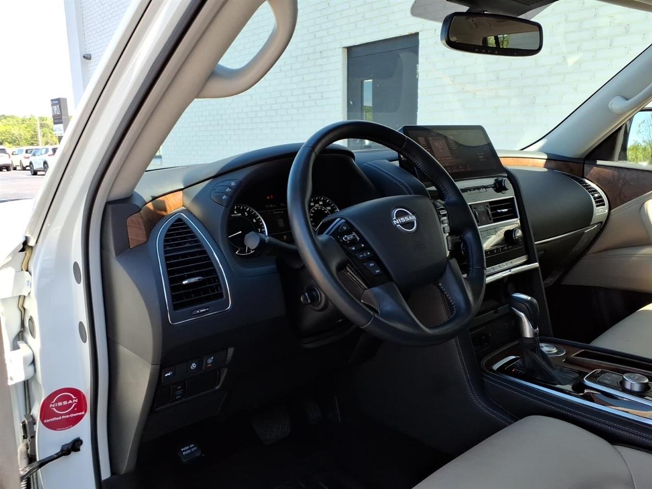 Nissan Armada SL 2WD 2024