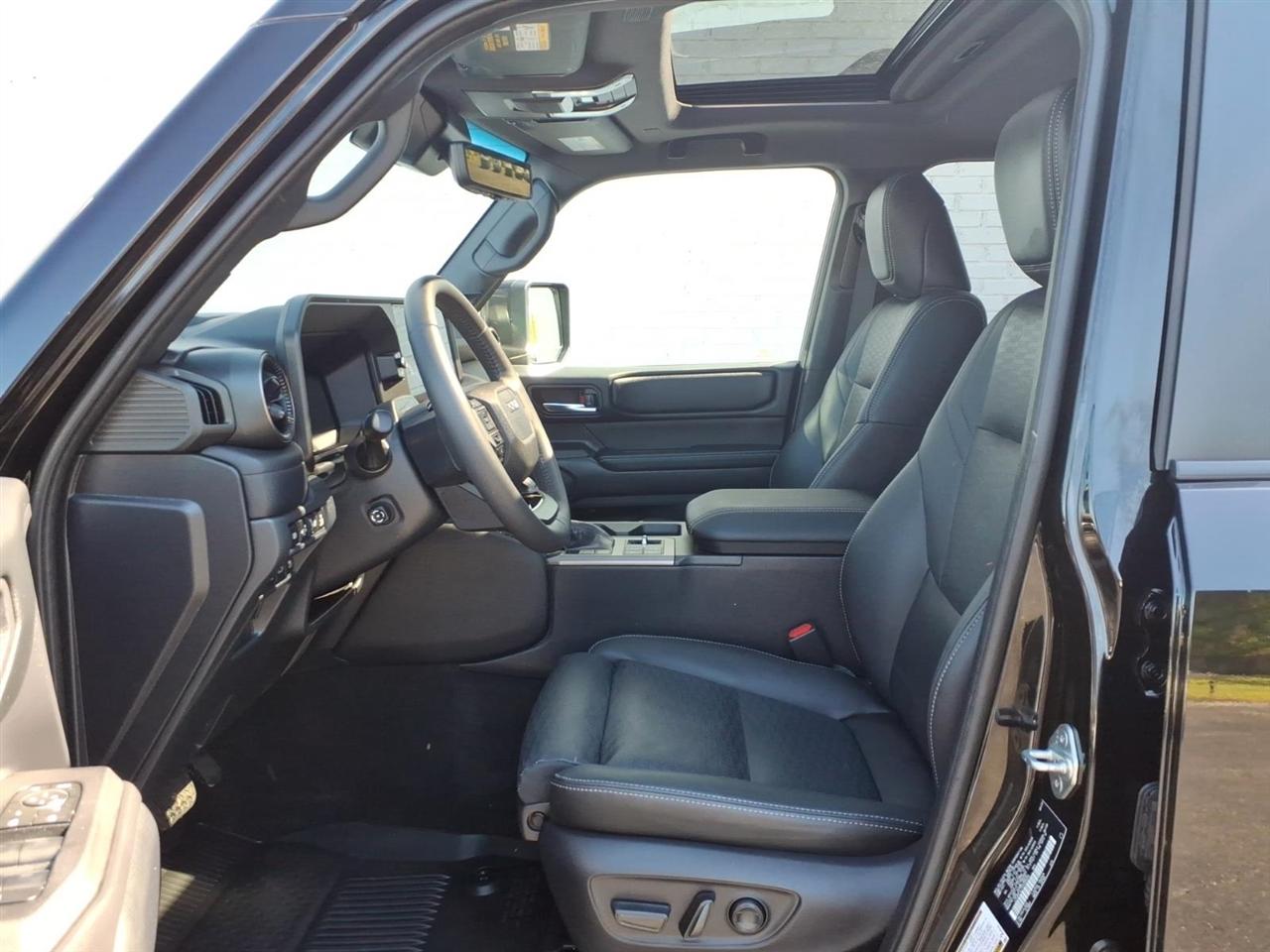 Toyota Land Cruiser  2024