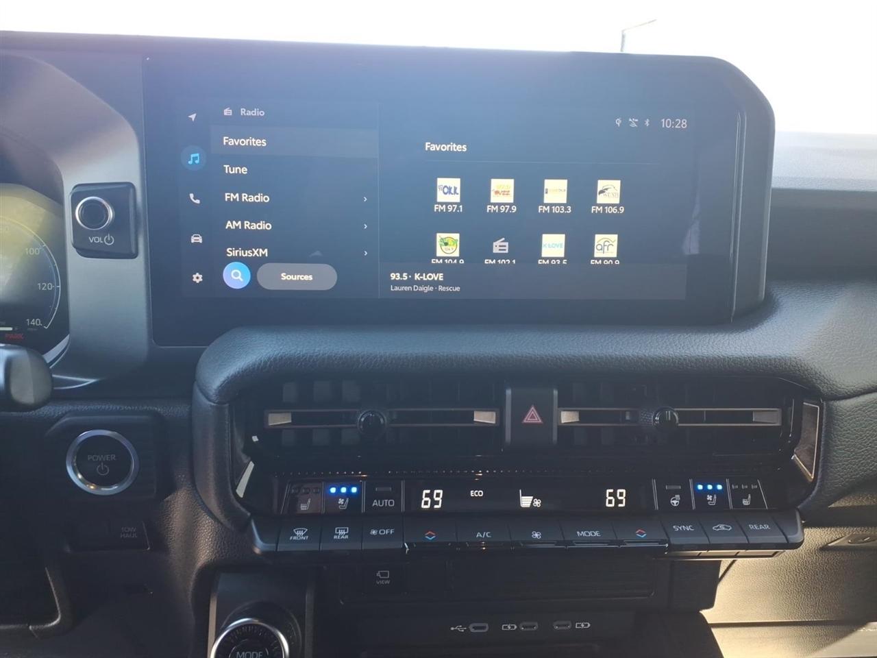Toyota Land Cruiser 4dr 4WD 2024