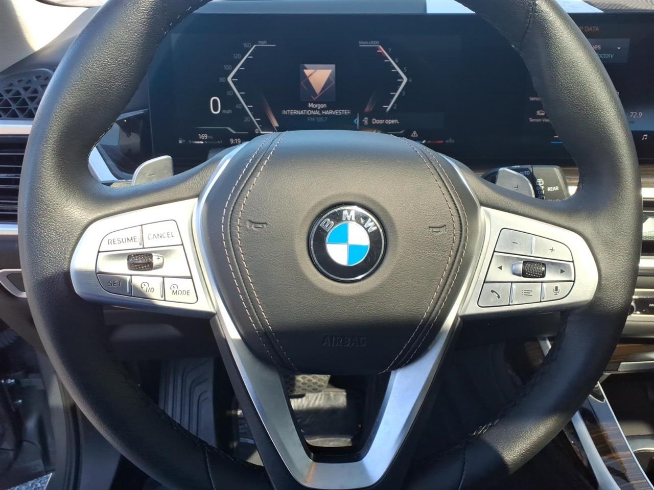 2025 BMW X7 40i - Photo 9