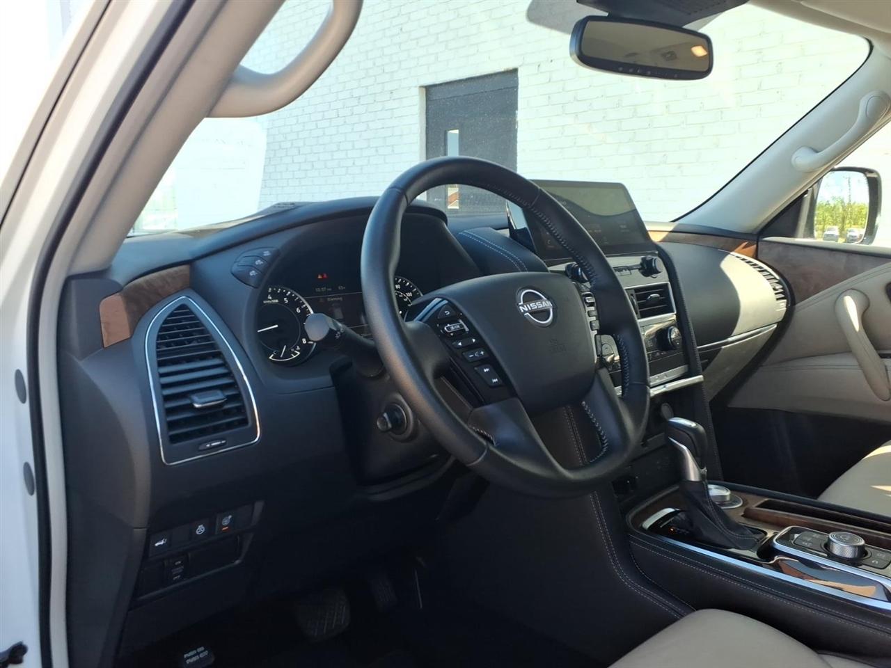 Nissan Armada SL 4WD 2024