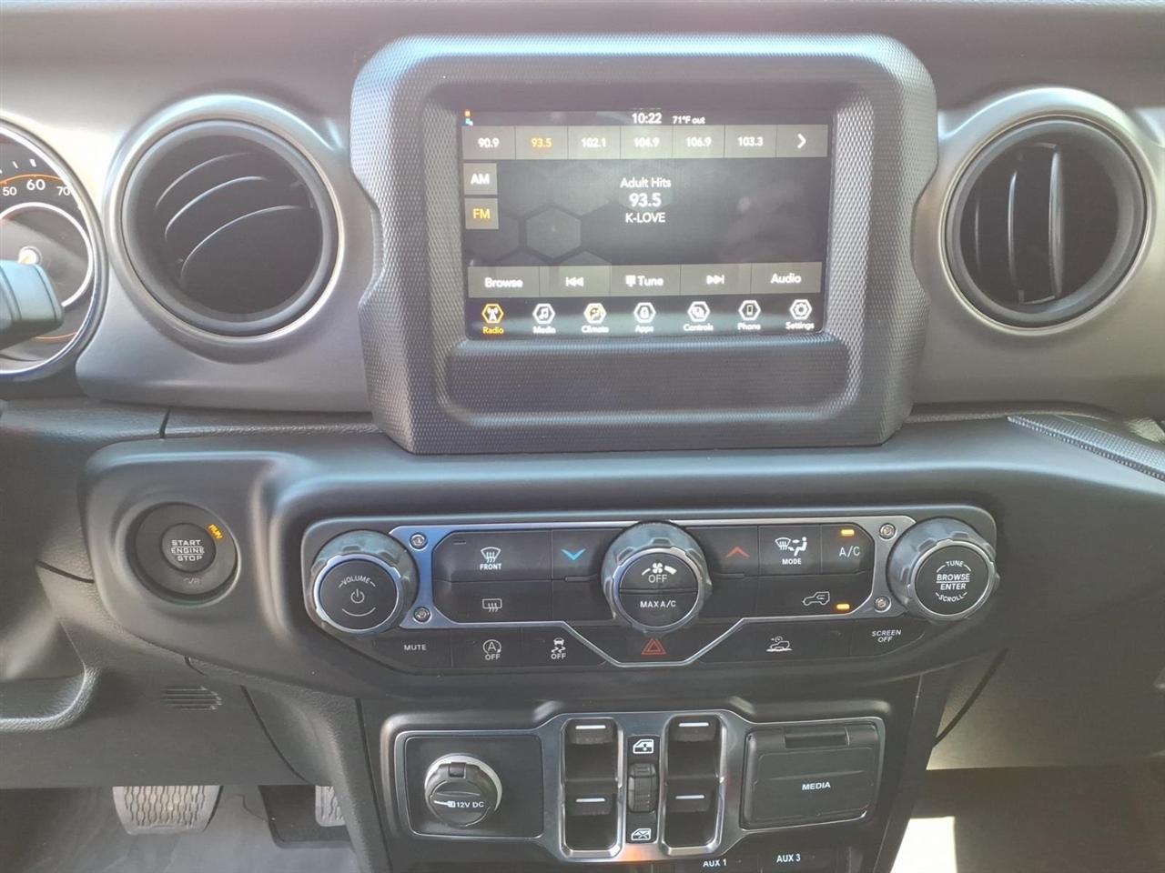 Jeep Wrangler Willys Sport 4 Door 4x4 2022