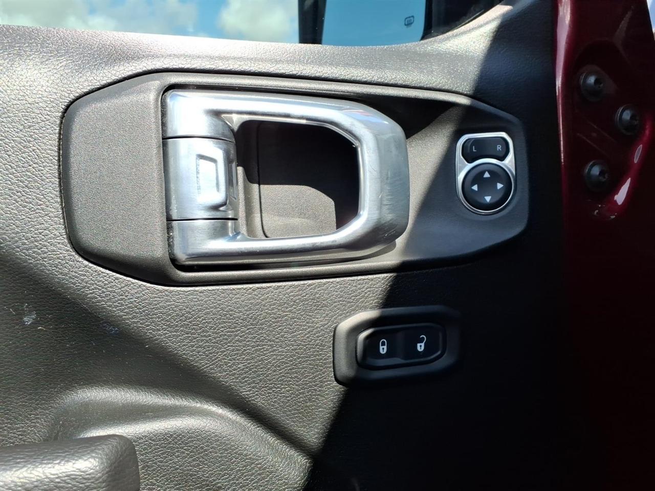 Jeep Wrangler Willys Sport 4 Door 4x4 2022