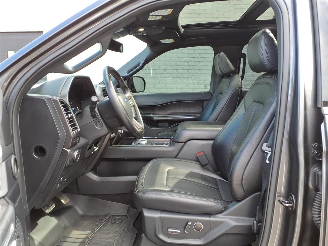 Ford Expedition  2021