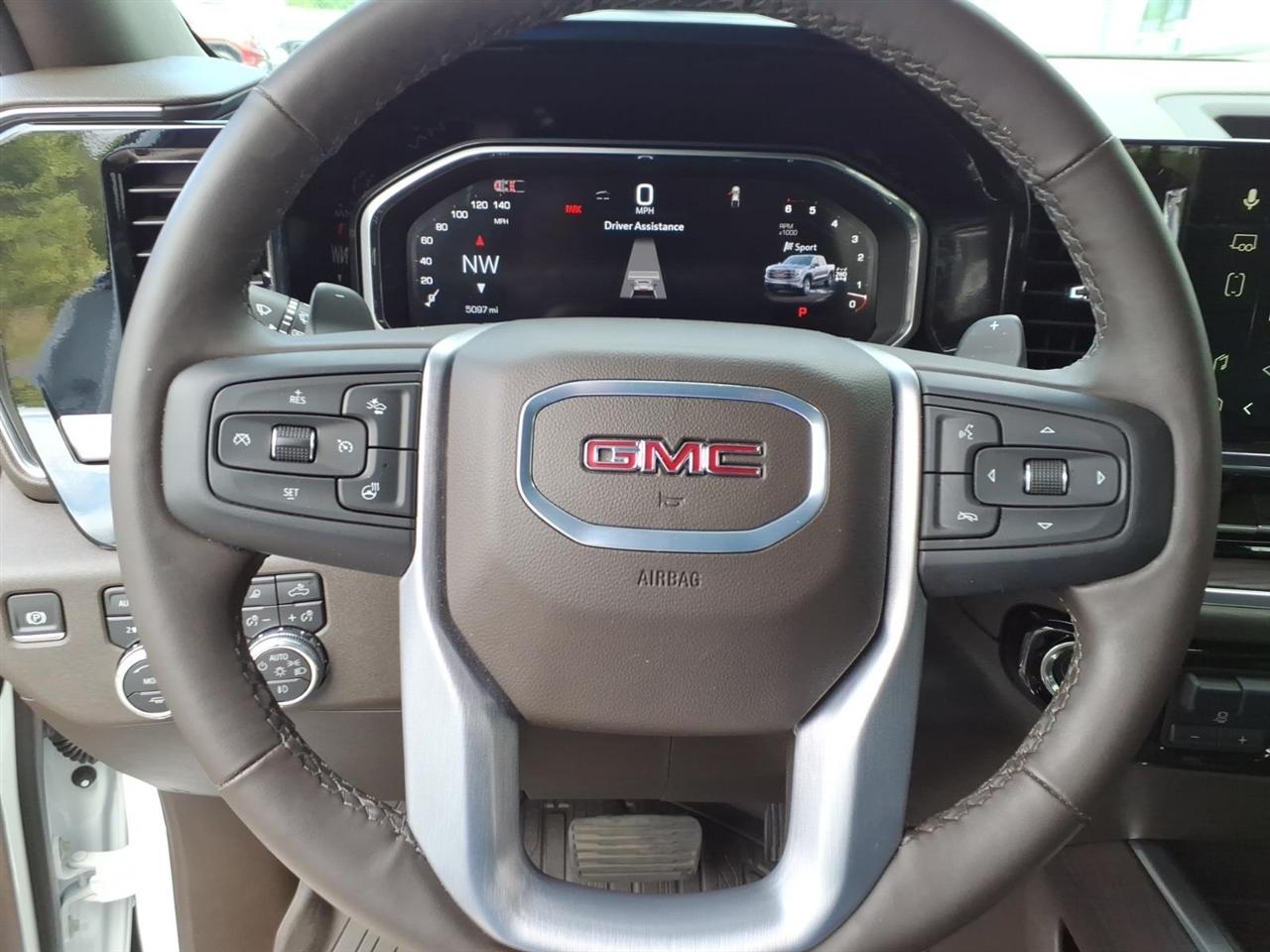 GMC Sierra 1500 SLT Crew Cab 4WD 2026