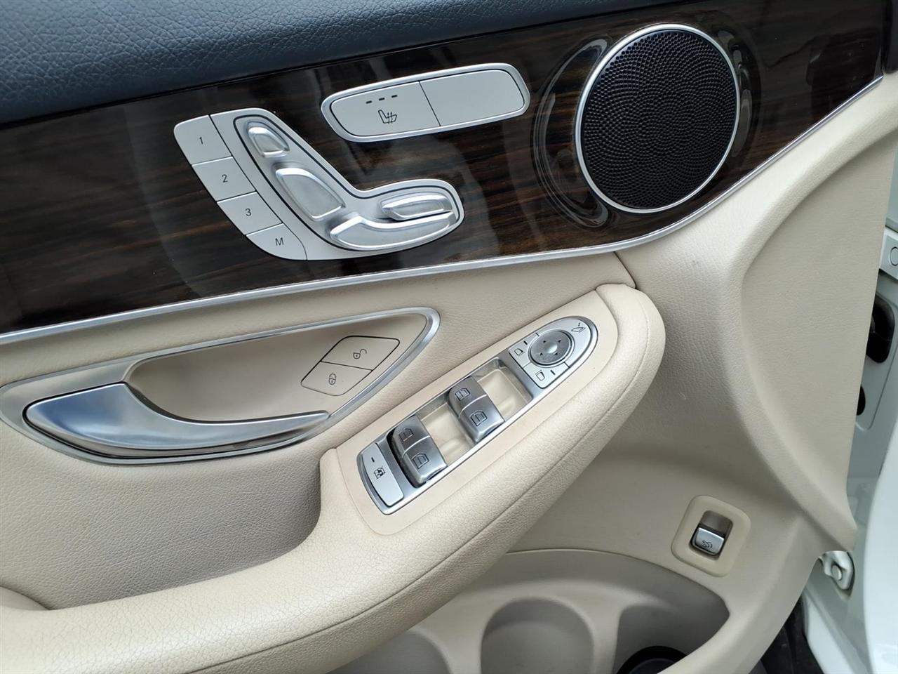 Mercedes-Benz GLC-Class  2020