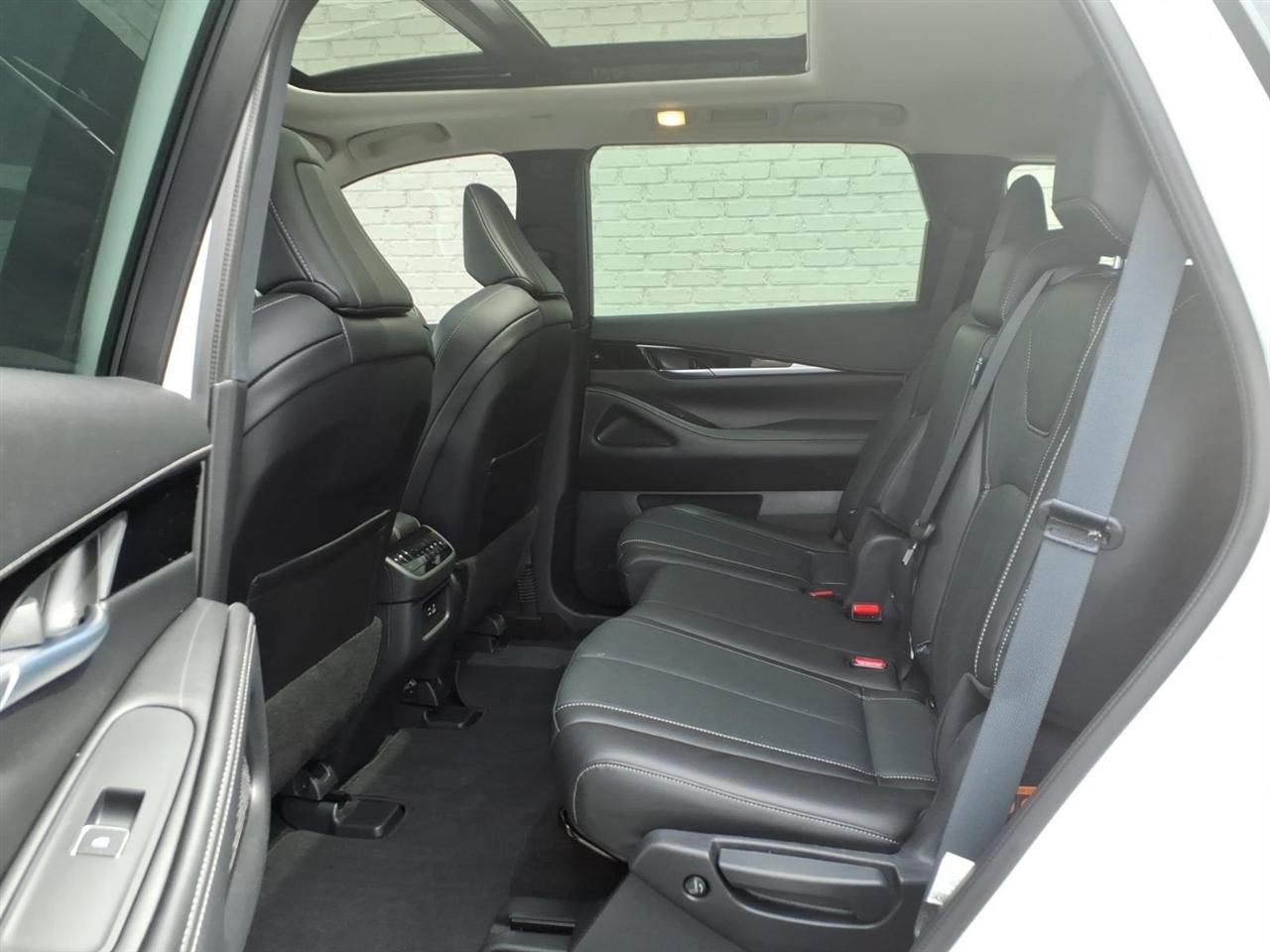 Infiniti QX60  2025