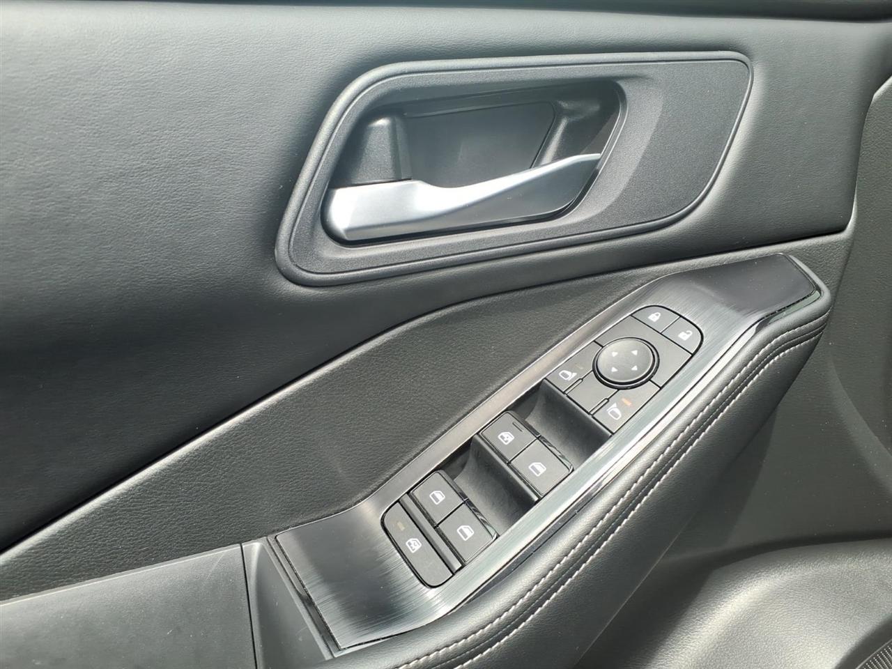 Nissan Rogue SV 2025