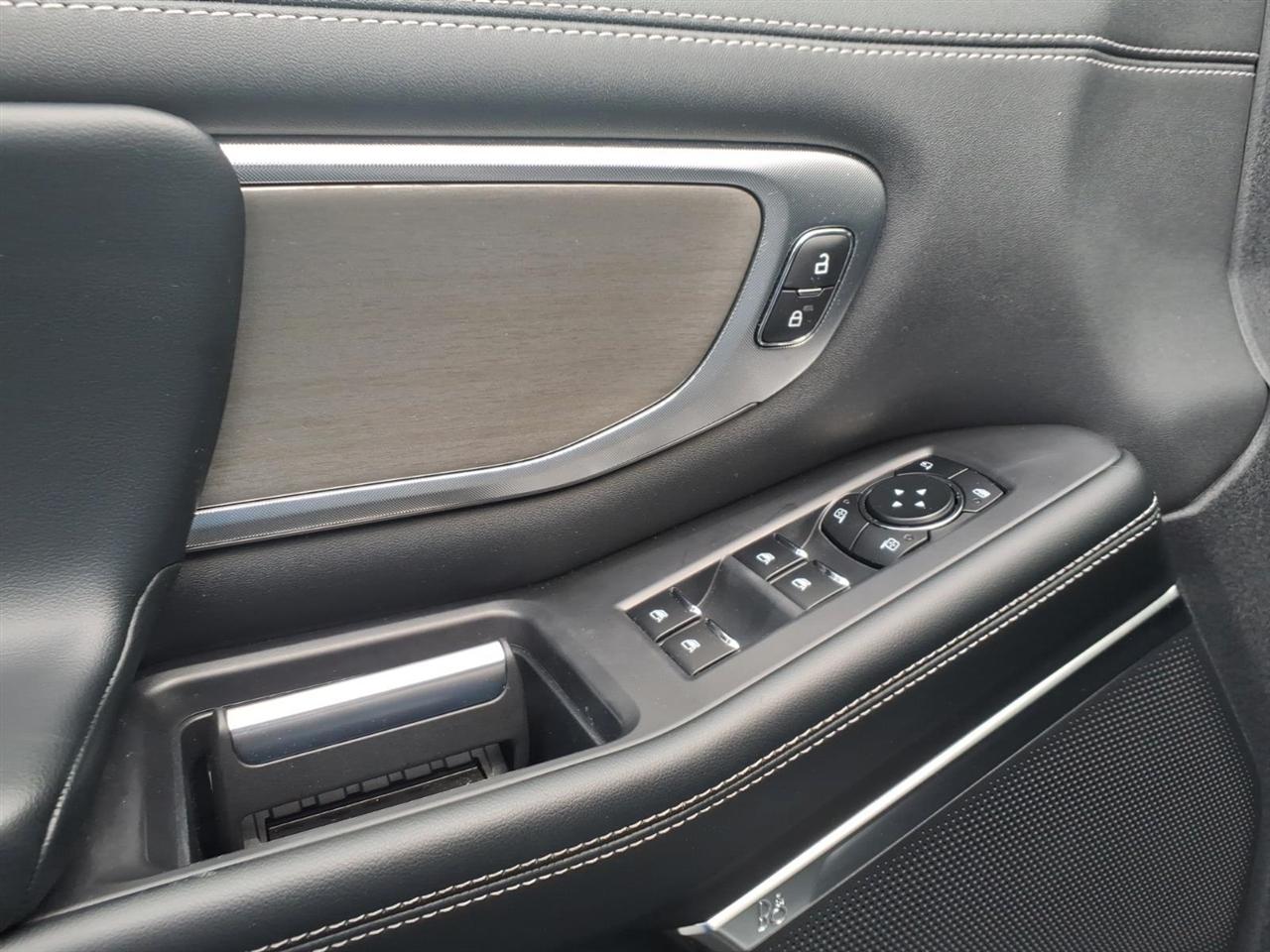 Ford Expedition Platinum 2025