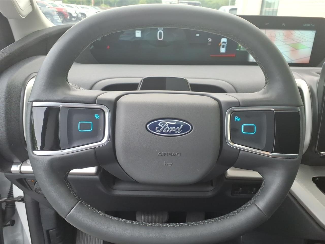 Ford Expedition Active 4WD 2025