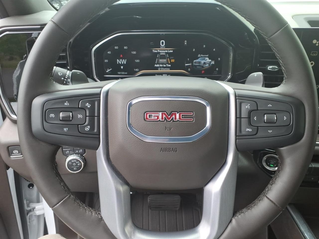 GMC Sierra 1500 SLT Crew Cab Short Bed 4WD 2024