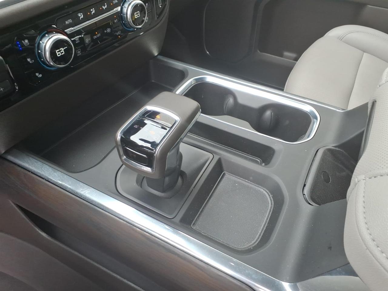 GMC Sierra 1500 SLT Crew Cab Short Bed 4WD 2024