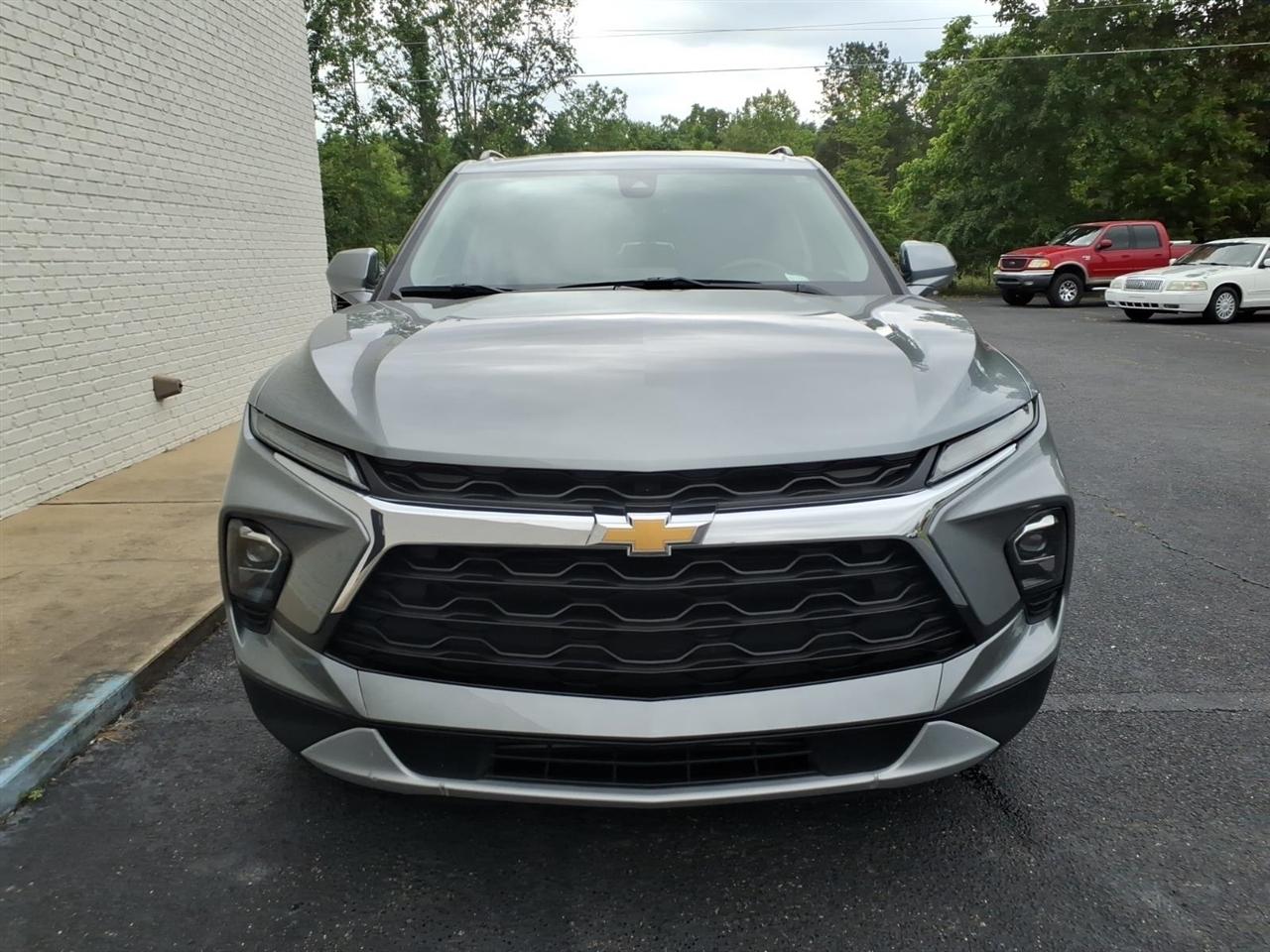Chevrolet Blazer FWD 4dr w/2LT 2024