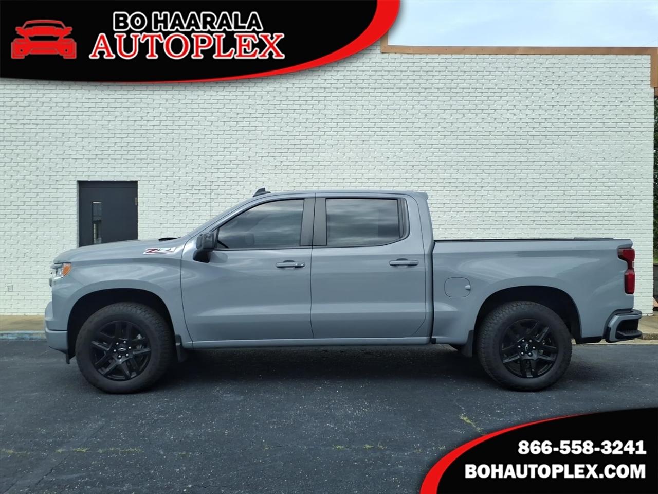 2024 Chevrolet Silverado 1500 RST Crew Cab 4WD SWB