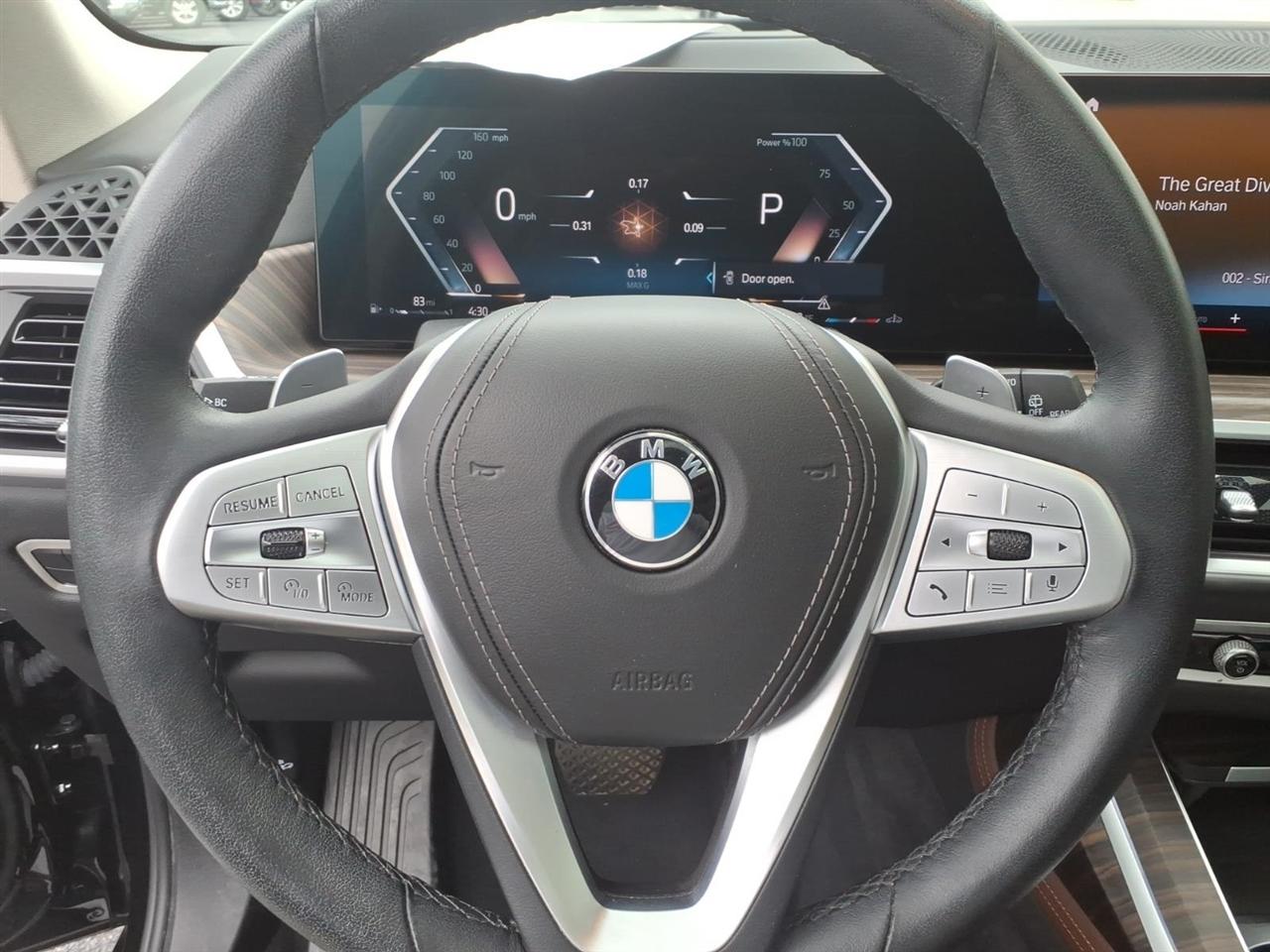 BMW X7  2023