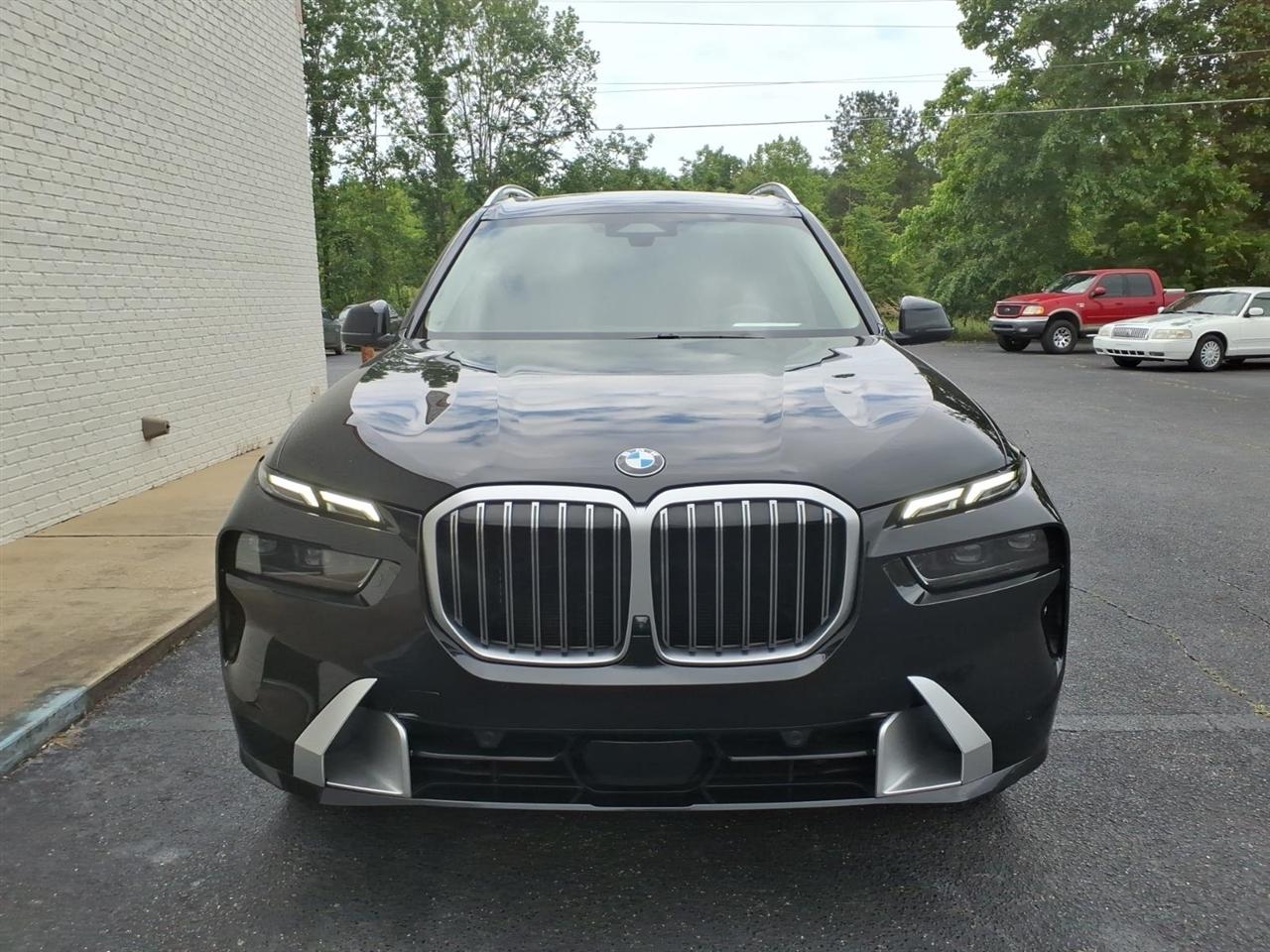 BMW X7  2023