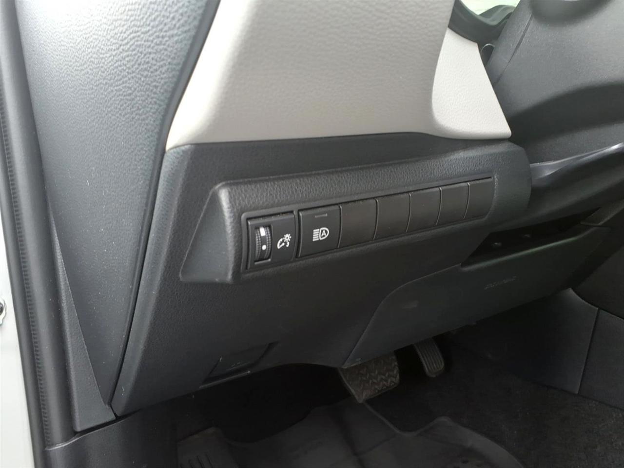 Toyota Corolla LE 2025