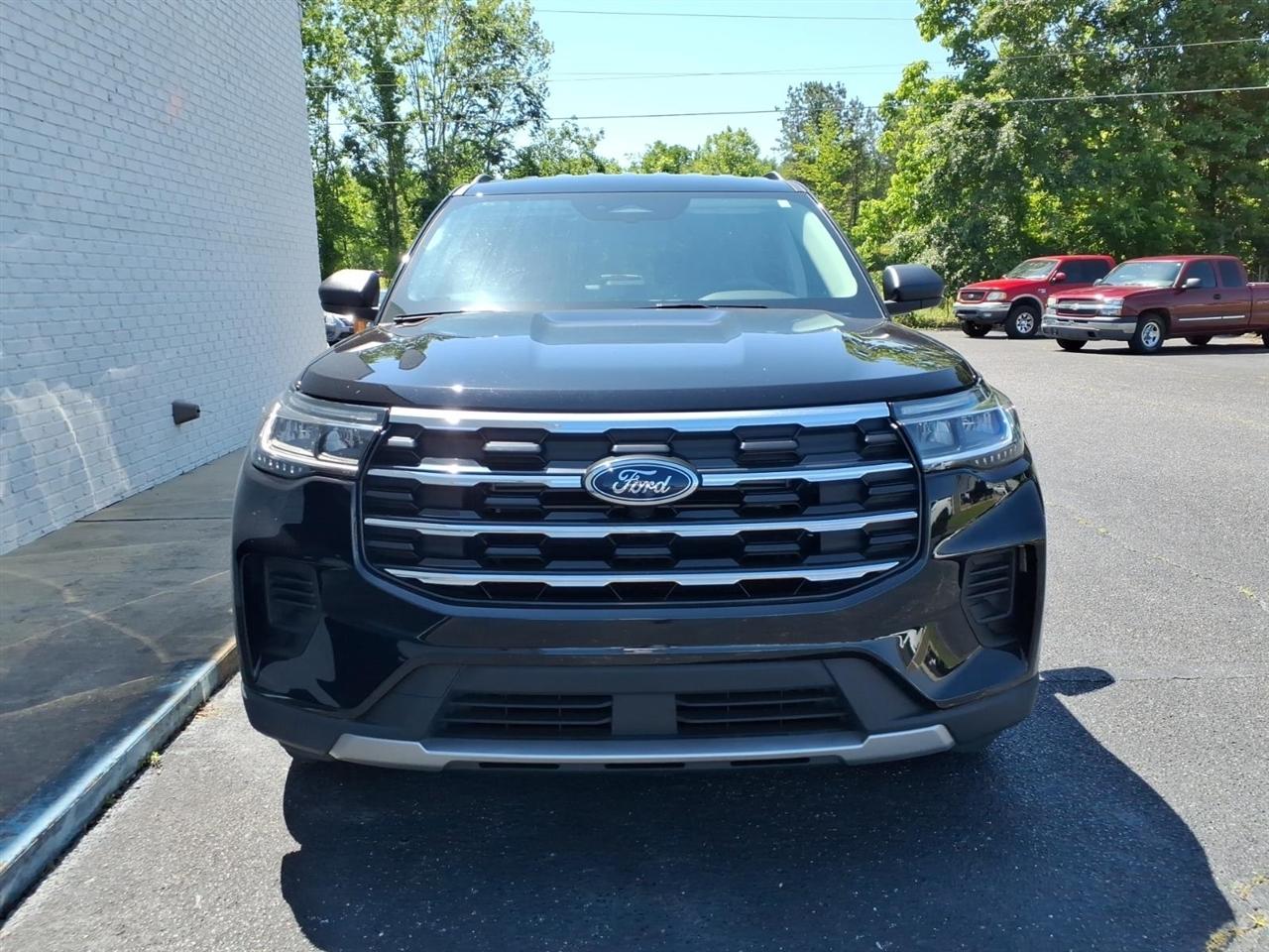 Ford Explorer  2025