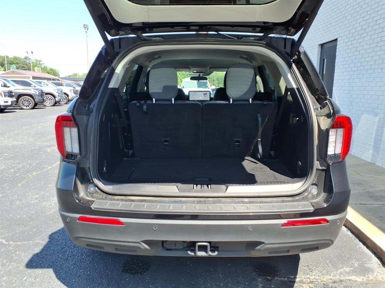 Ford Explorer  2025