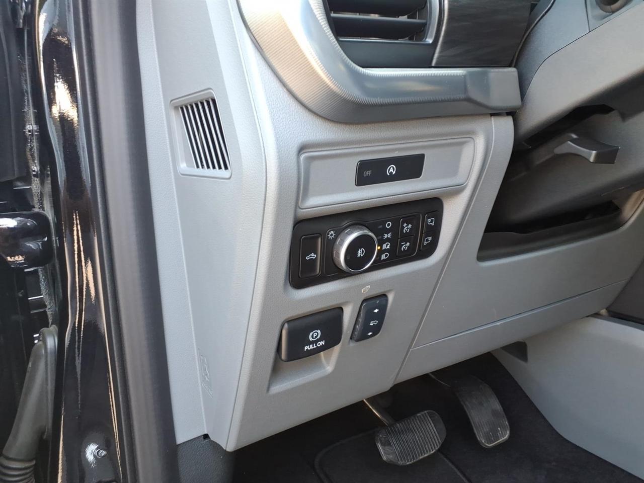 Ford F-150  2025