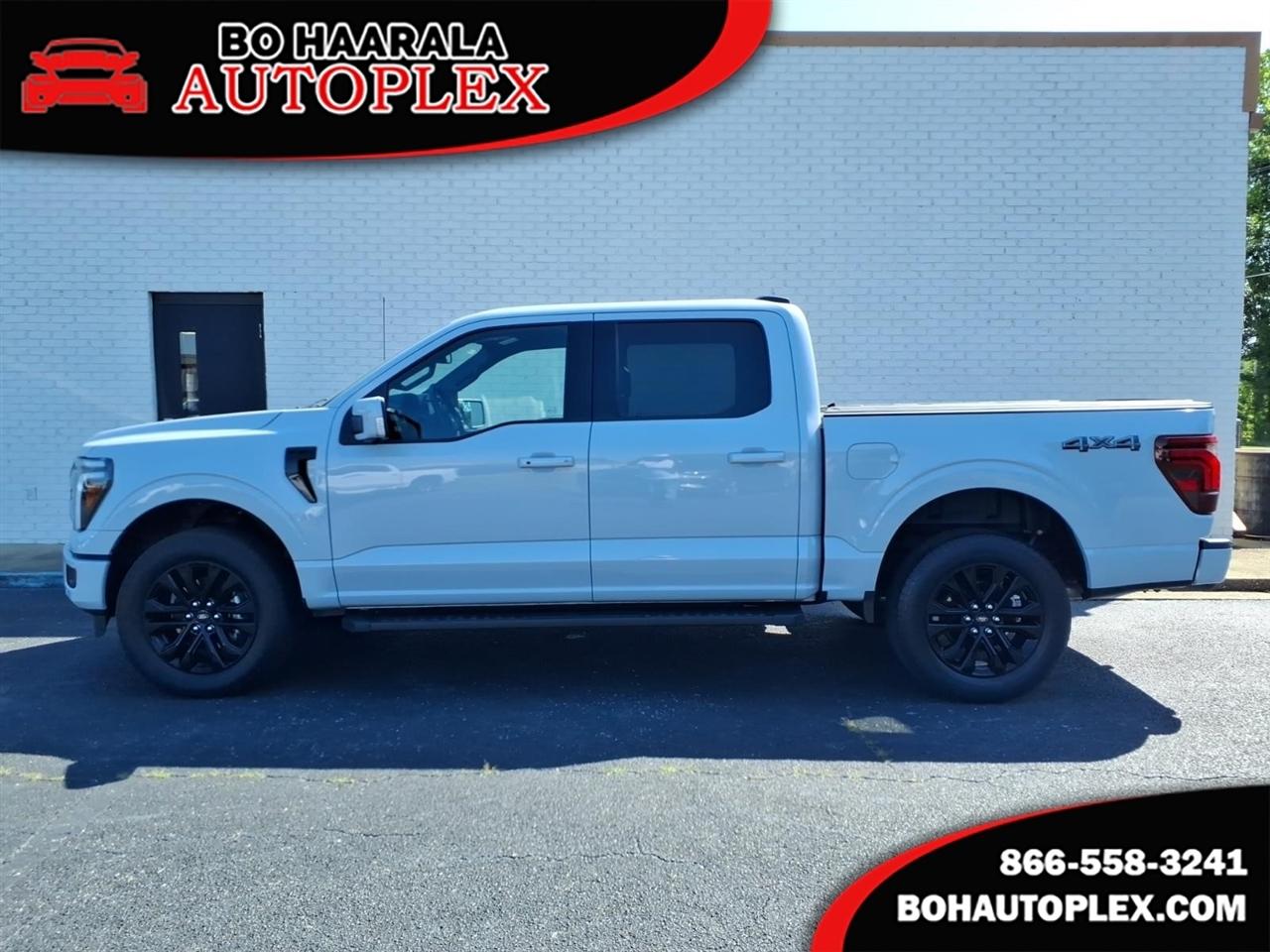 2025 Ford F-150 Lariat 4wd CREW CAB