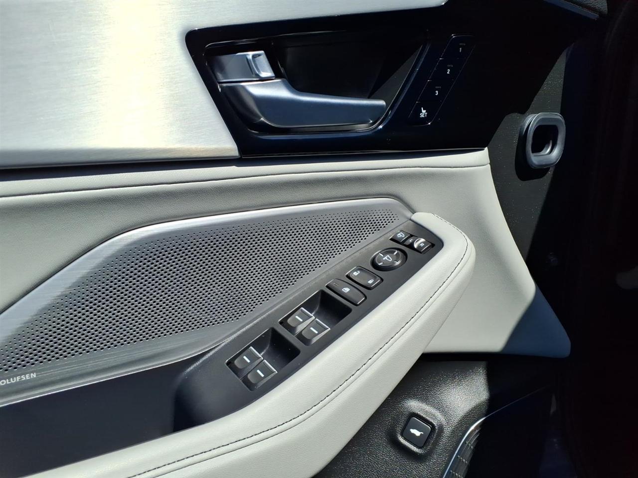Acura MDX  2026