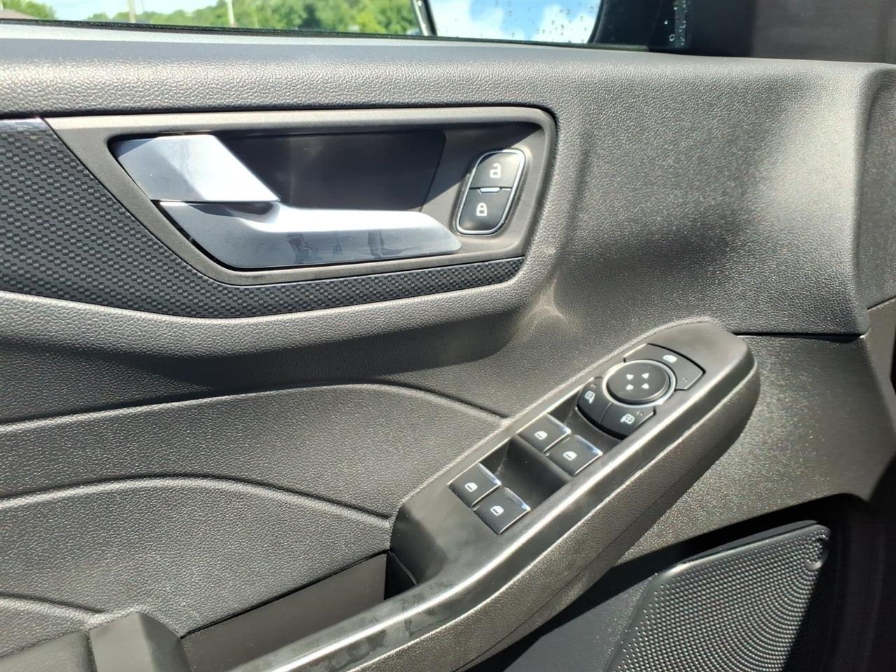 Ford Escape ST-Line 2025