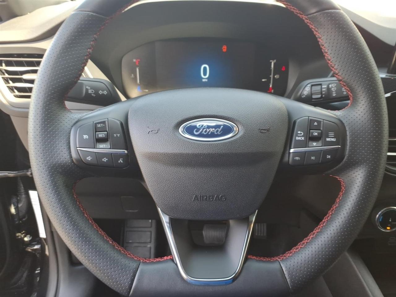 Ford Escape ST-Line 2025