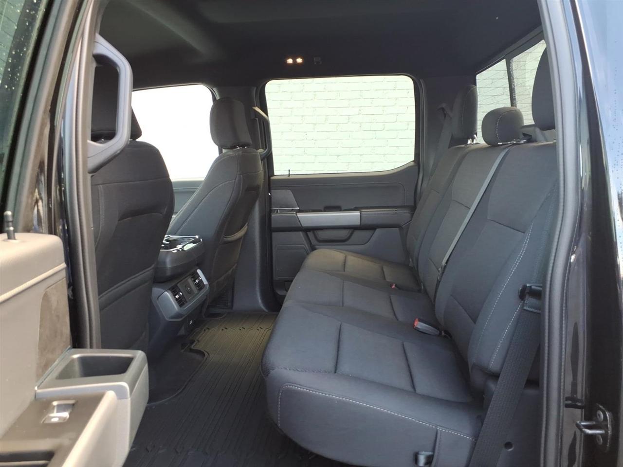Ford F-150  2025